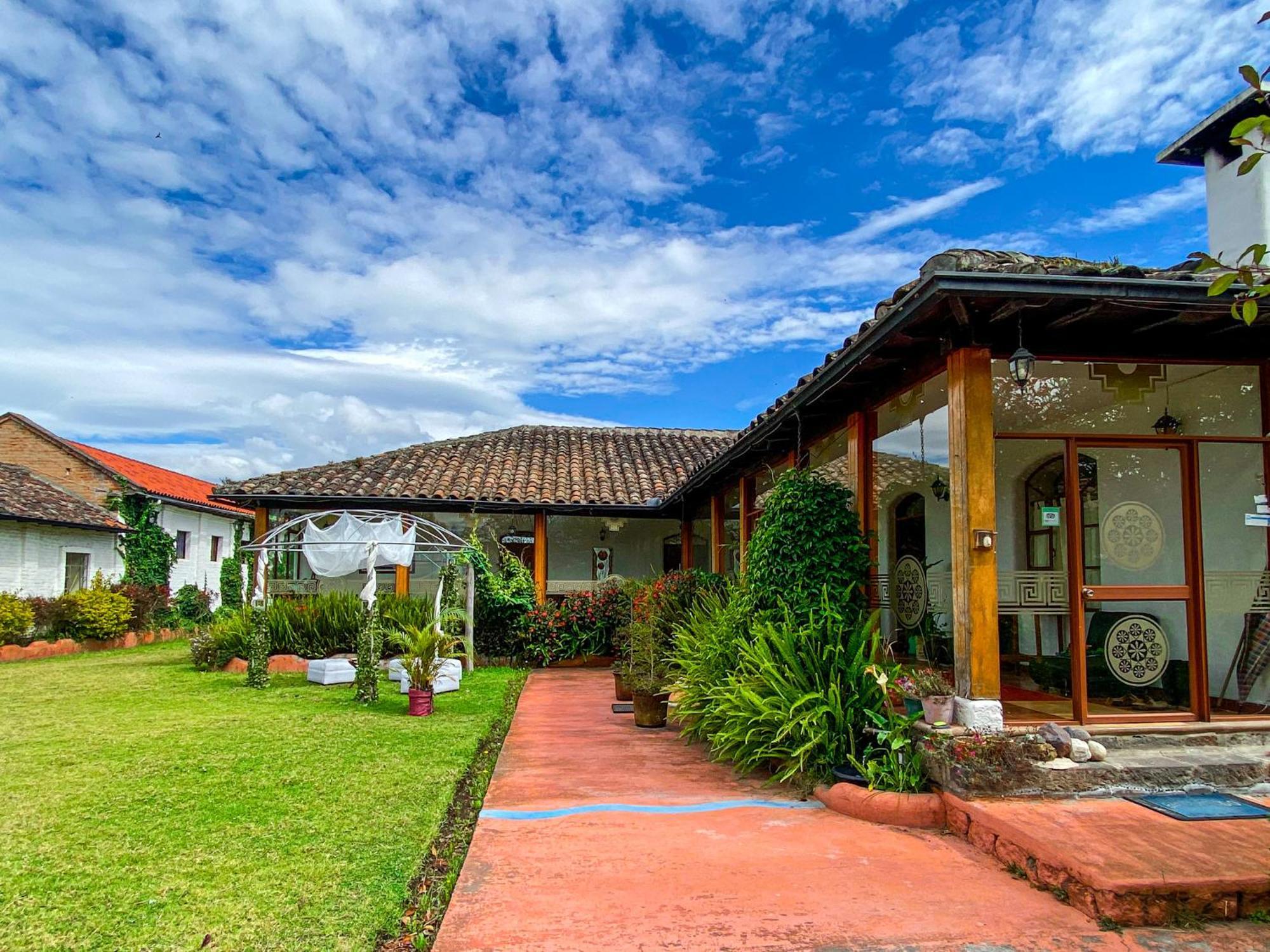 Hosteria Oro Azul Cotacachi Exteriér fotografie